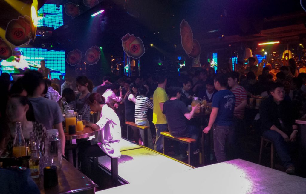 17: Des Chinesen liebste Freizeitbeschäftigung